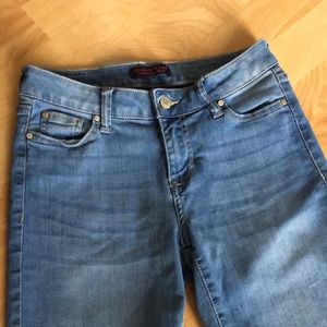 Celebrity Pink jeans size 3/26